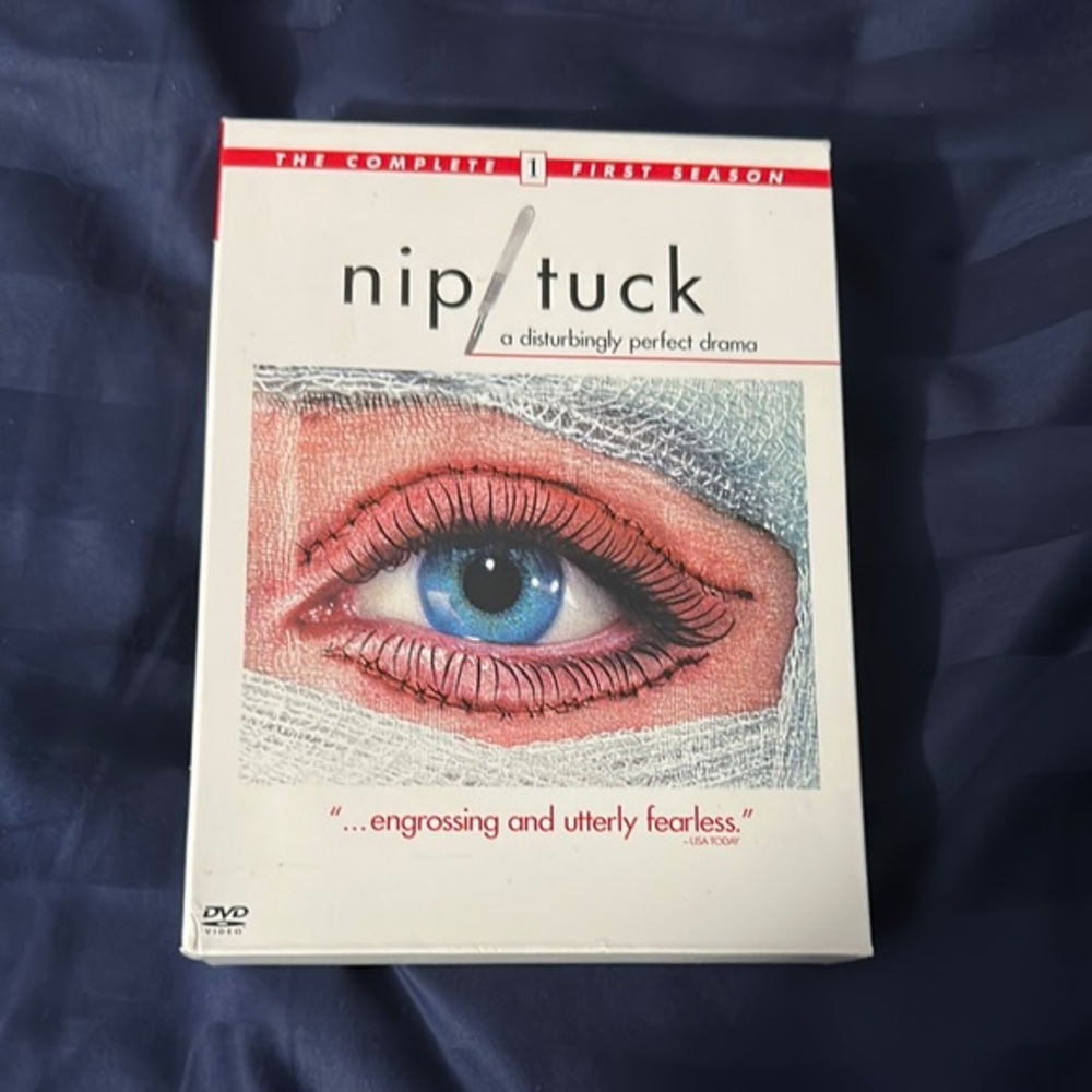 Nip/Tuck Complete First Season DVD
